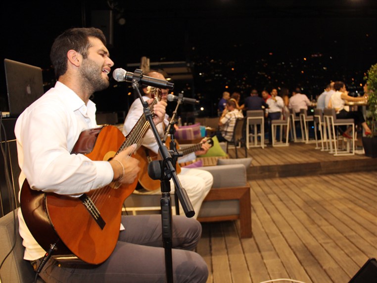 Weekend Live Groove at Monte Cassino